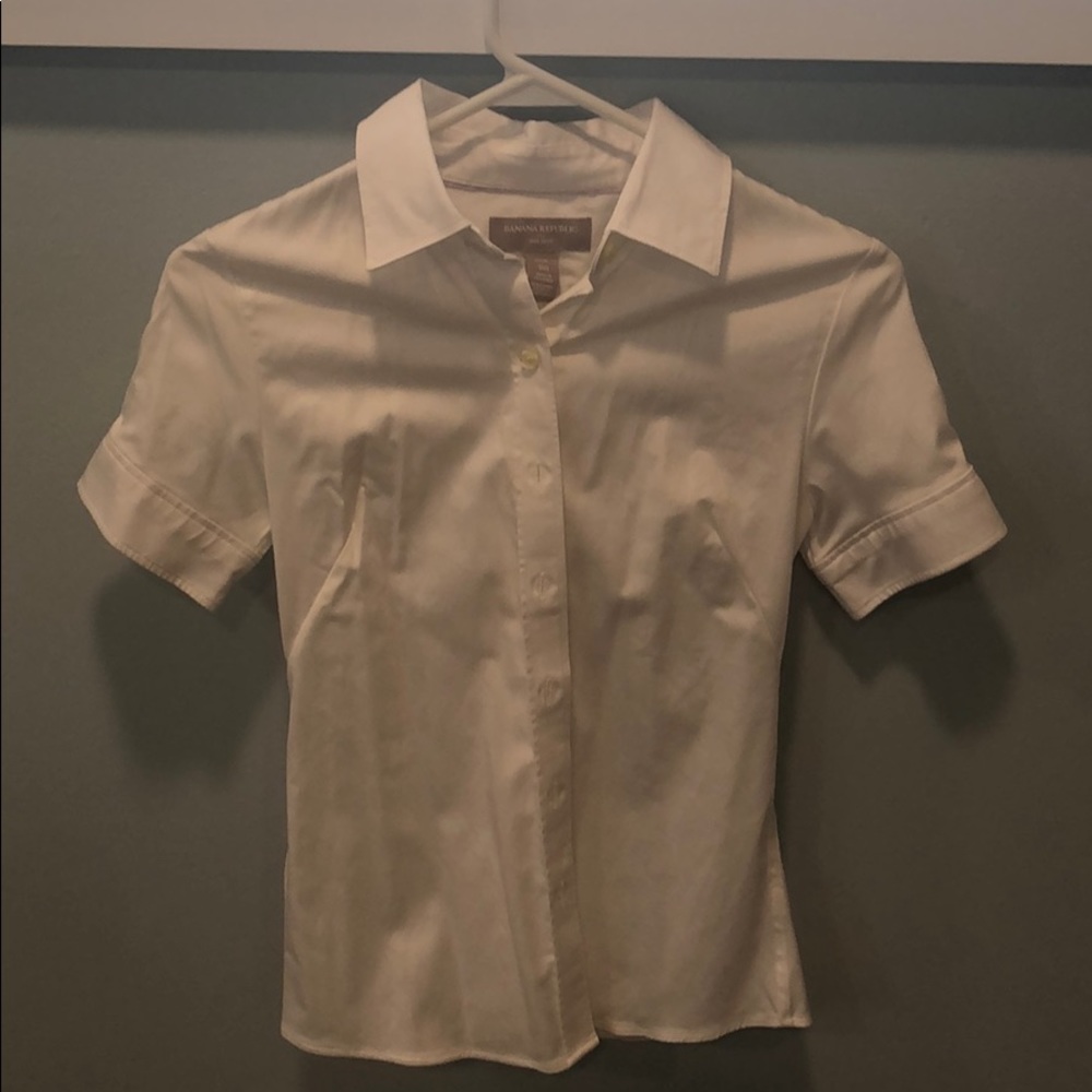 Button down white short sleeve dress shirt